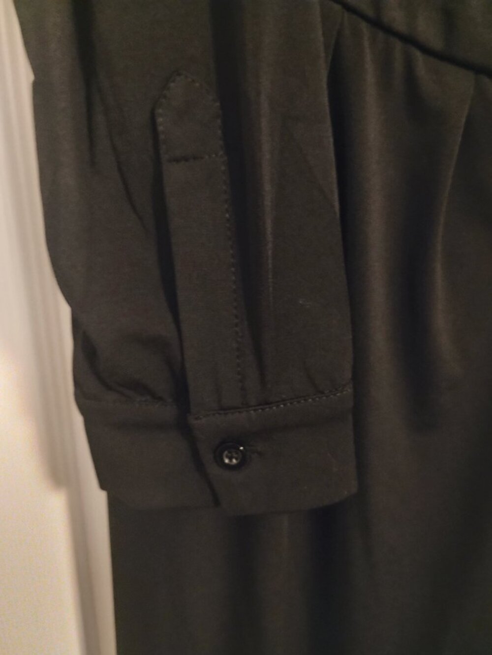 Torrid Women's Black ITY Long Sleeved Rouched Wide Leg Jumpsuit Size 0 L/12 - Picture 7 of 15